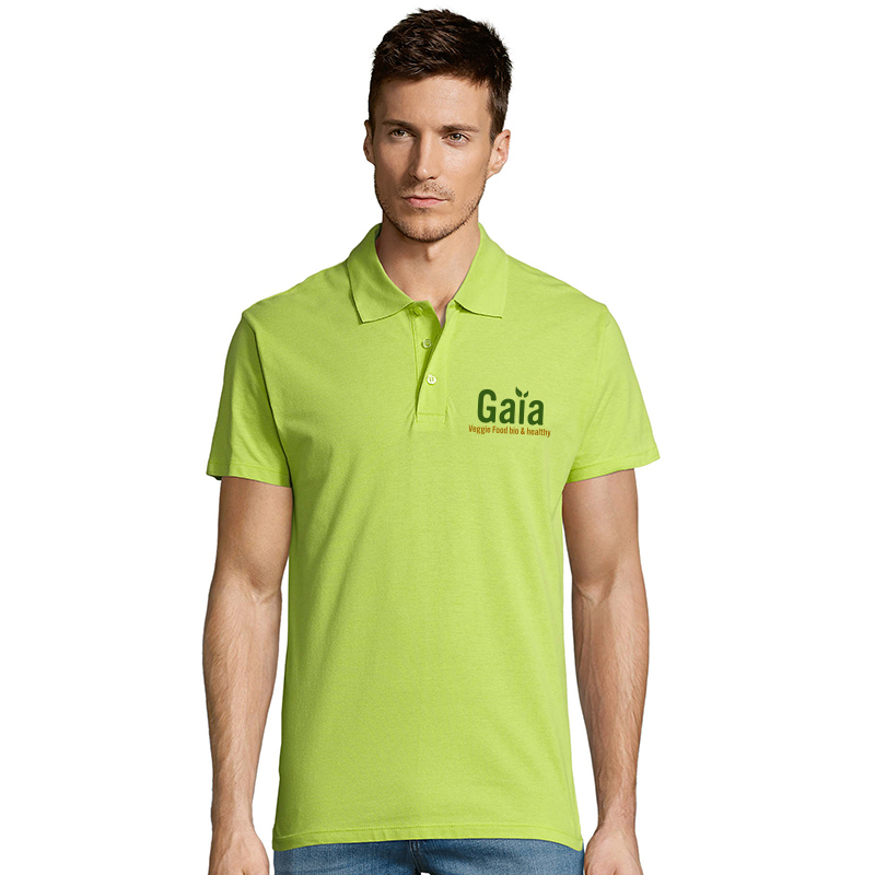 homme portant un Polo de travail personnalise en broderie vert